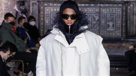 dior uomo sfilata alyx